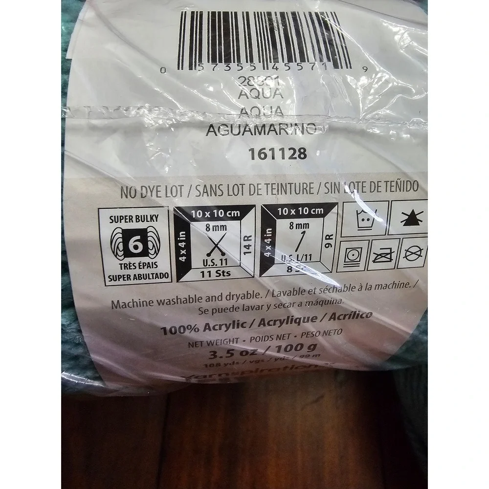 Bernat Softee Chunky Yarn Aqua‎ 161128 Super Bulky 100% Acrylic 4 Skeins Total